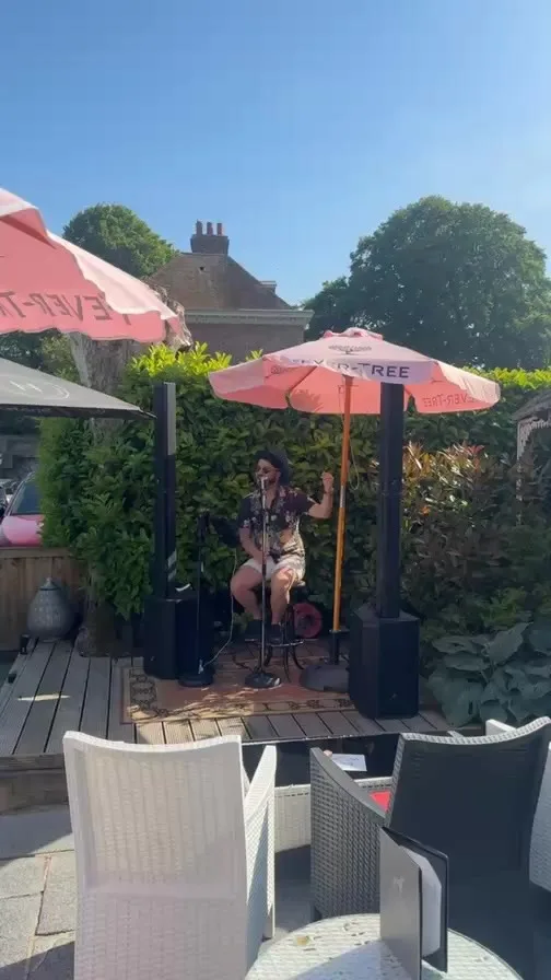 The Dog at Wingham, Wingham