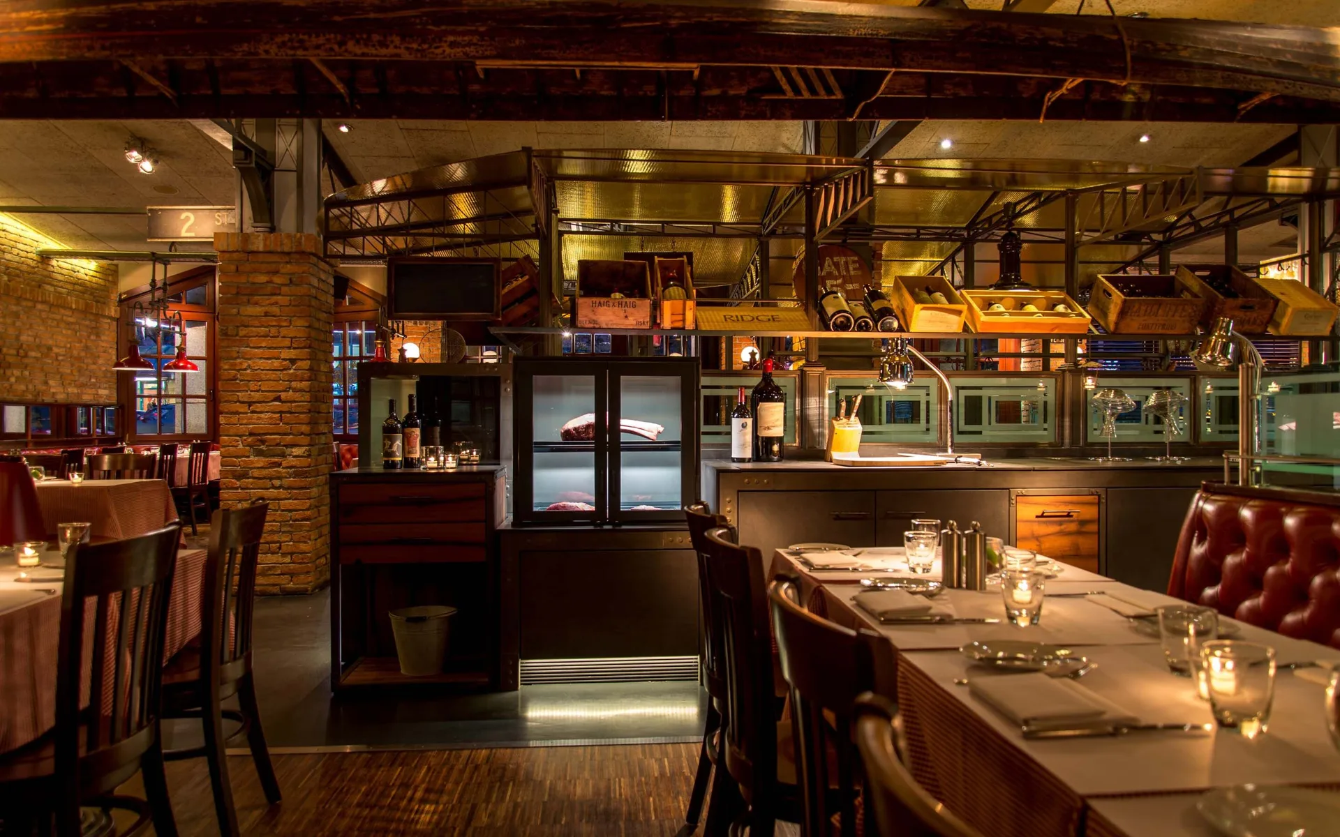 Pier 51 Restaurant &amp; Bar — photo 7