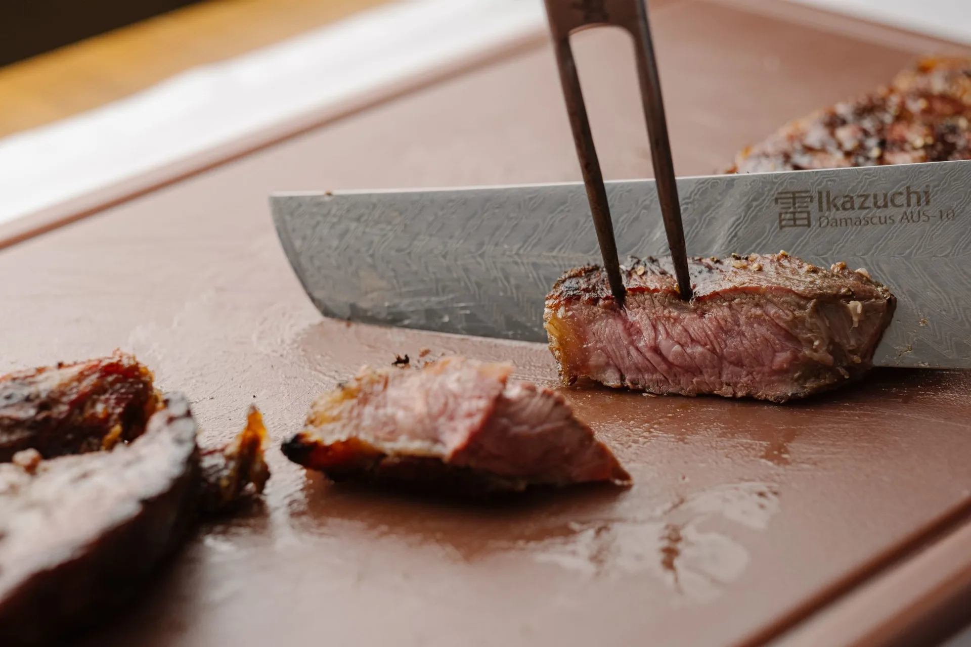 MeatEater steak&wine — food