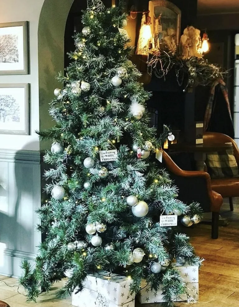 The Three Oaks — photo 11