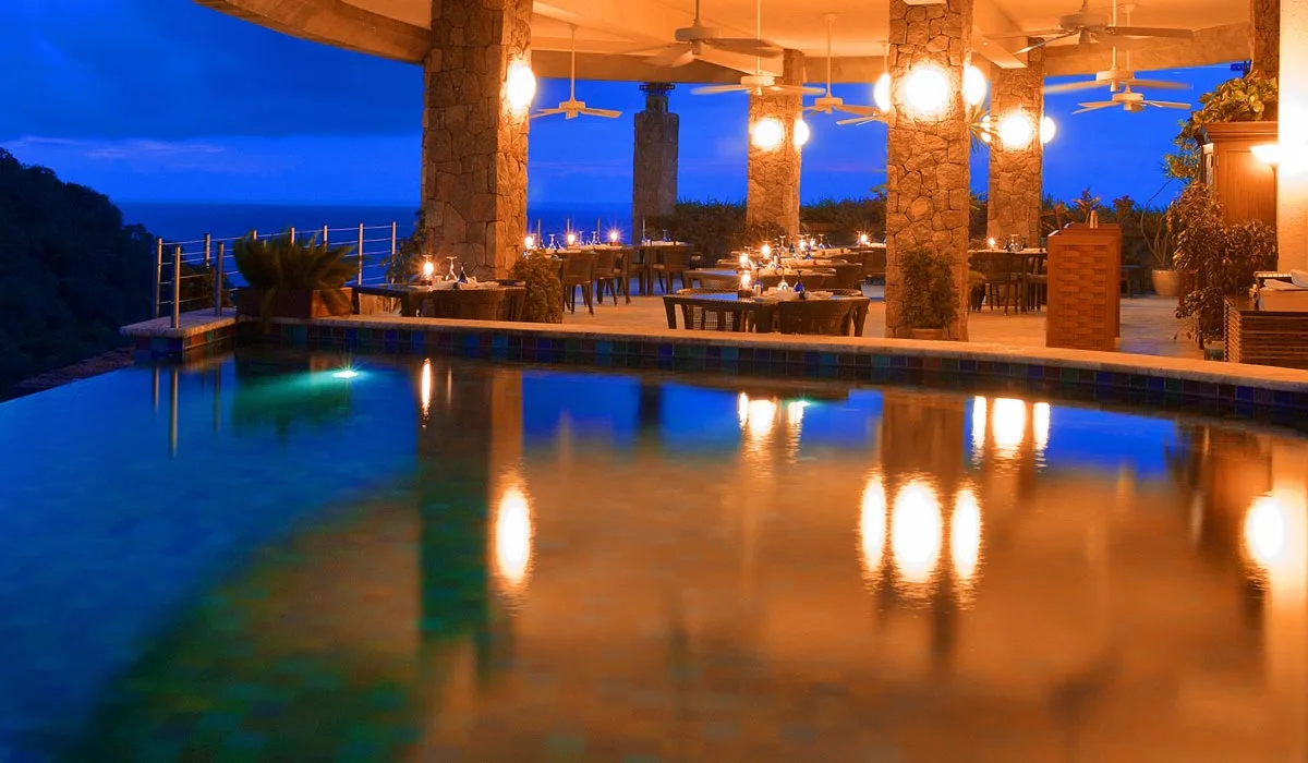Jade Mountain Club — atmosphere