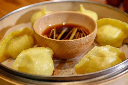 Kung Fu Little Steamed Buns Ramen — photo 16