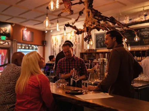 HiFi Wine Bar — photo 11