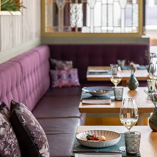 Brasserie Leonis — atmosphere