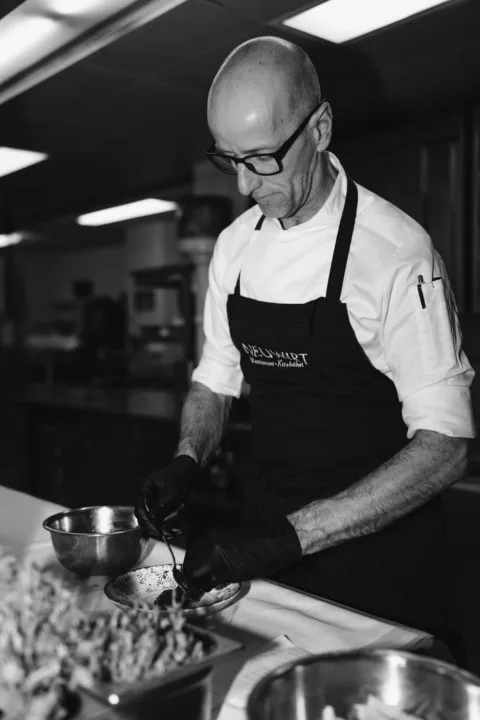 Neuwirt — kitchen