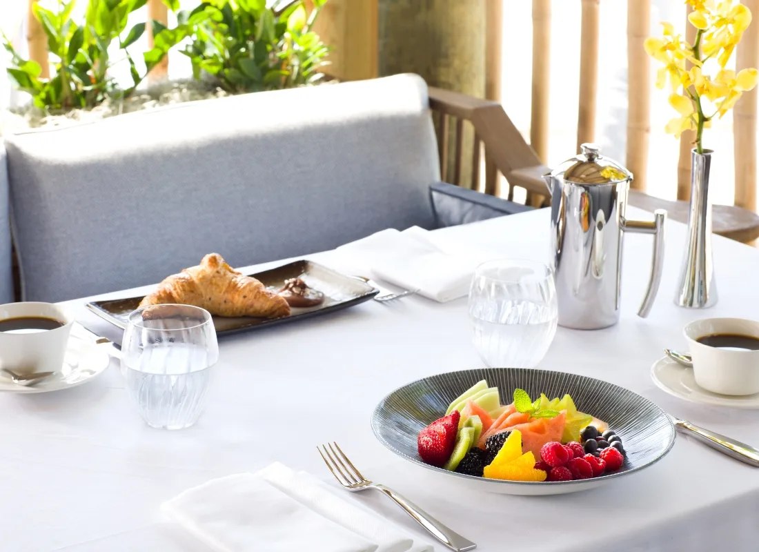 The Dining Room at Little Palm Island — photo 9