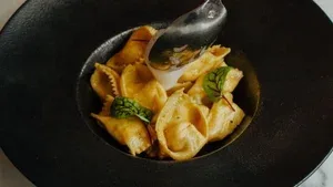 Est Restaurant, Toronto