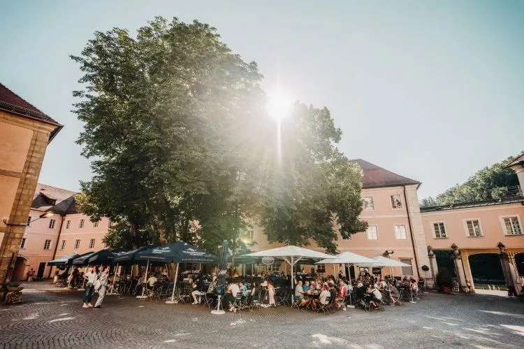 Eisvogel Restaurant — photo 44