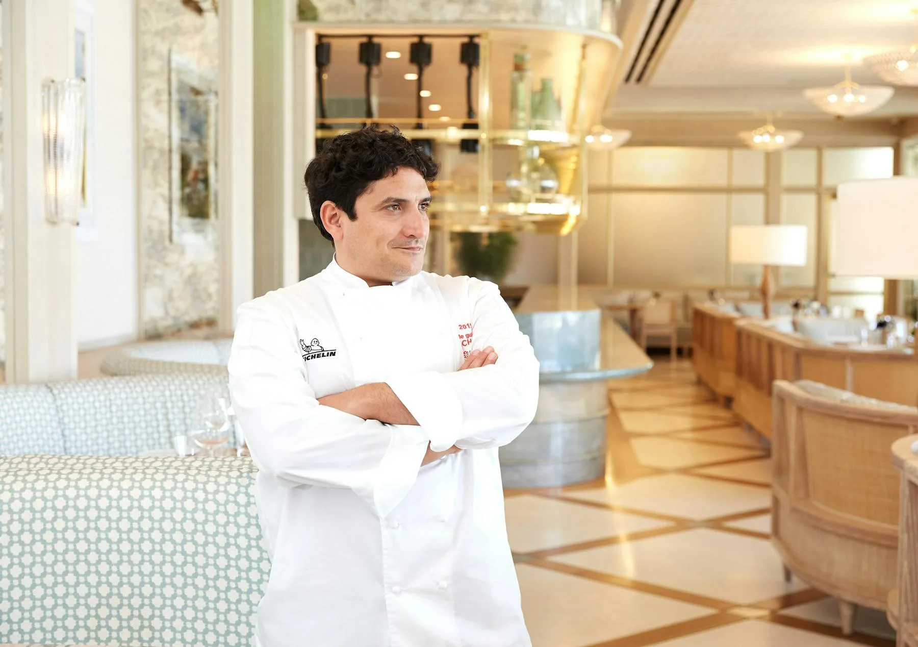 Florie's — kitchen