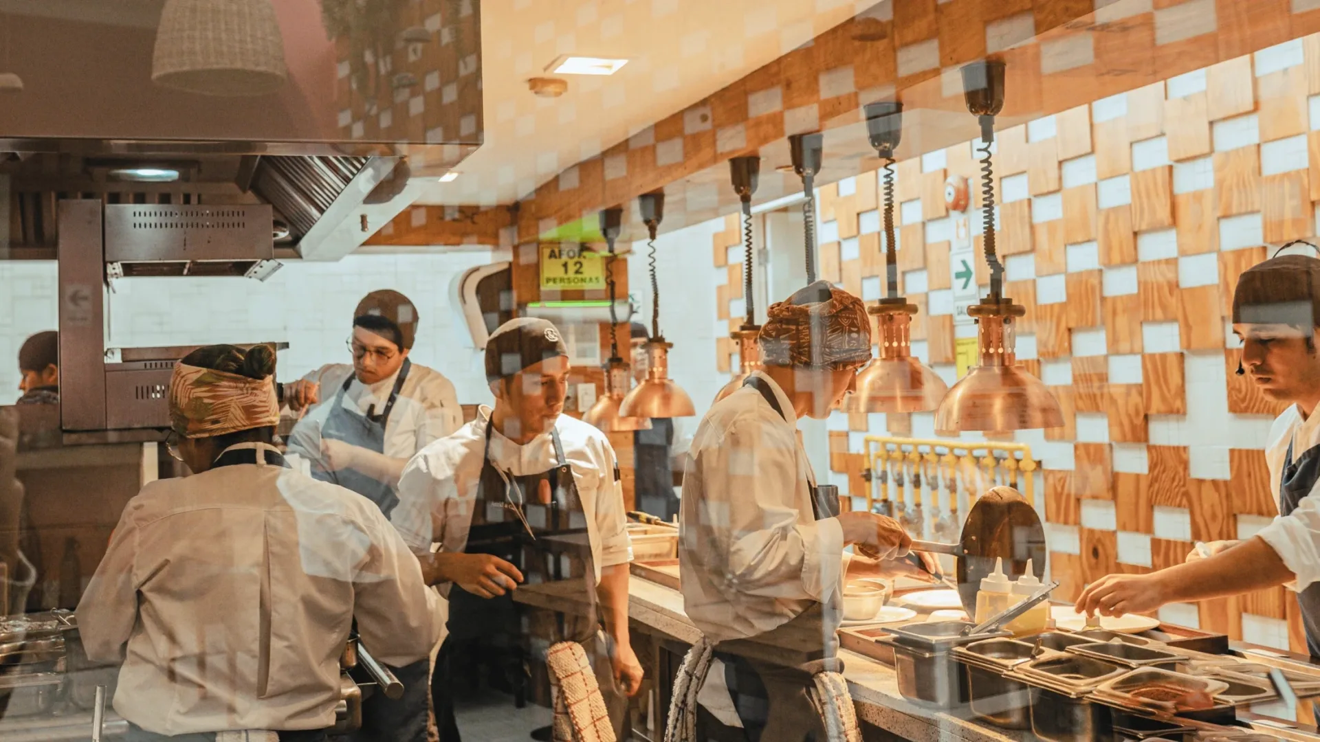 Astrid y Gastón — kitchen