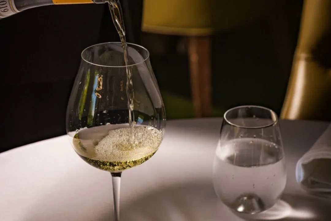 The Falls Restaurant — photo 4