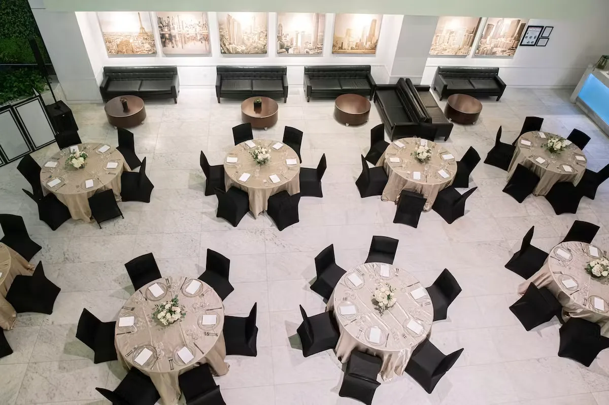 The Halston — photo 4