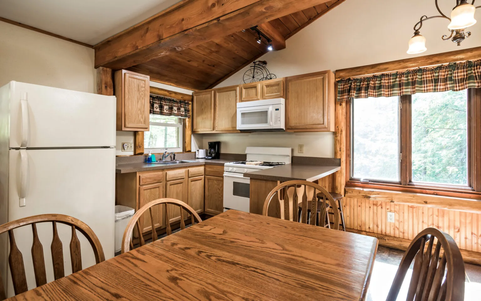 Gateway Lodge — photo 18