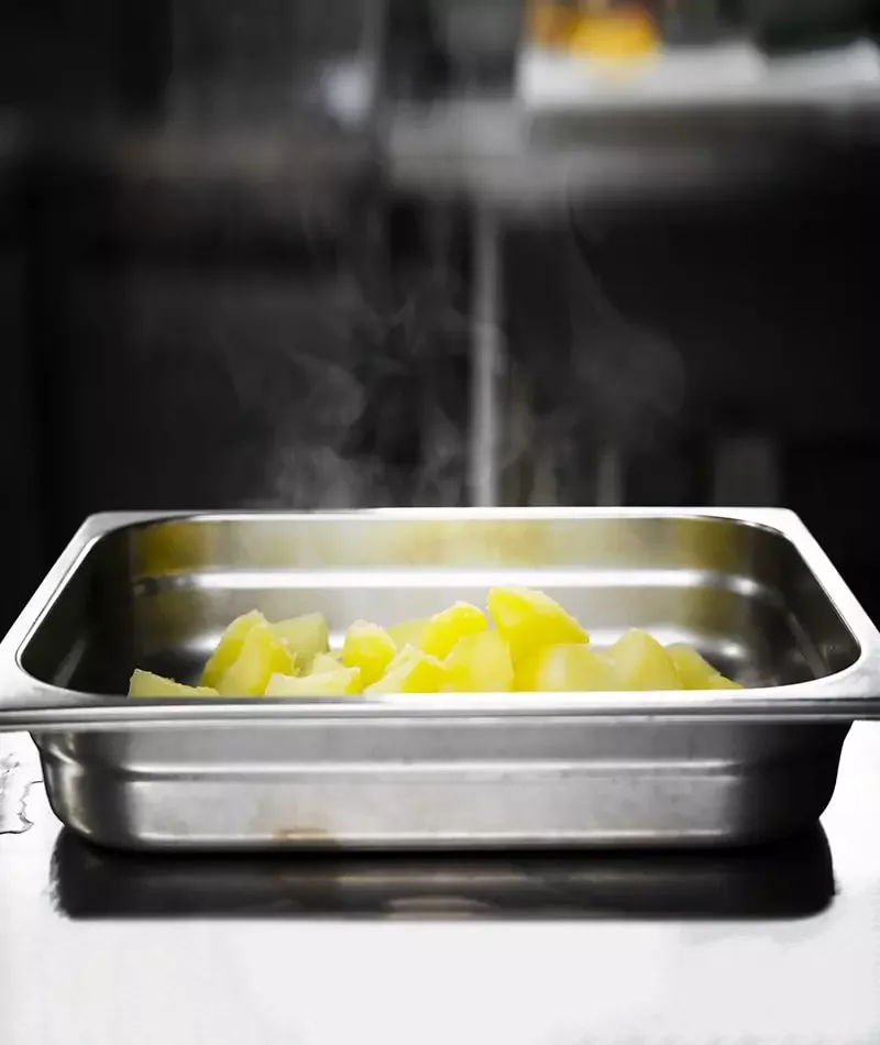 Antica Osteria da Cera — kitchen