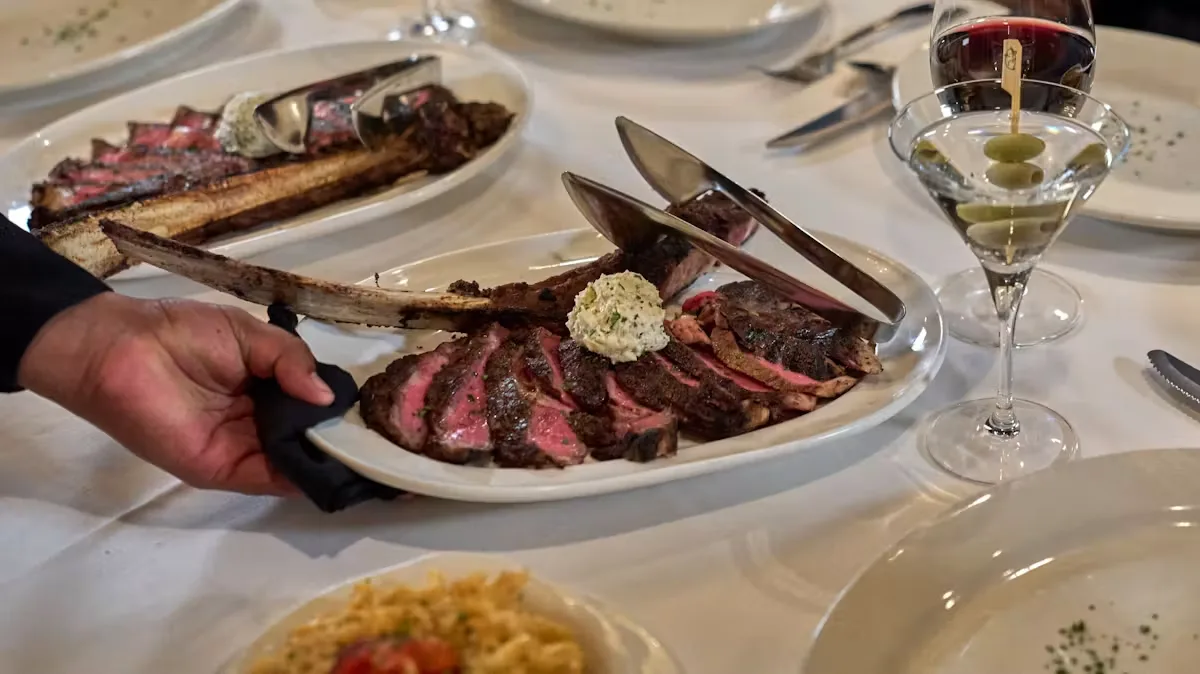 Morton's, The Steakhouse — photo 6
