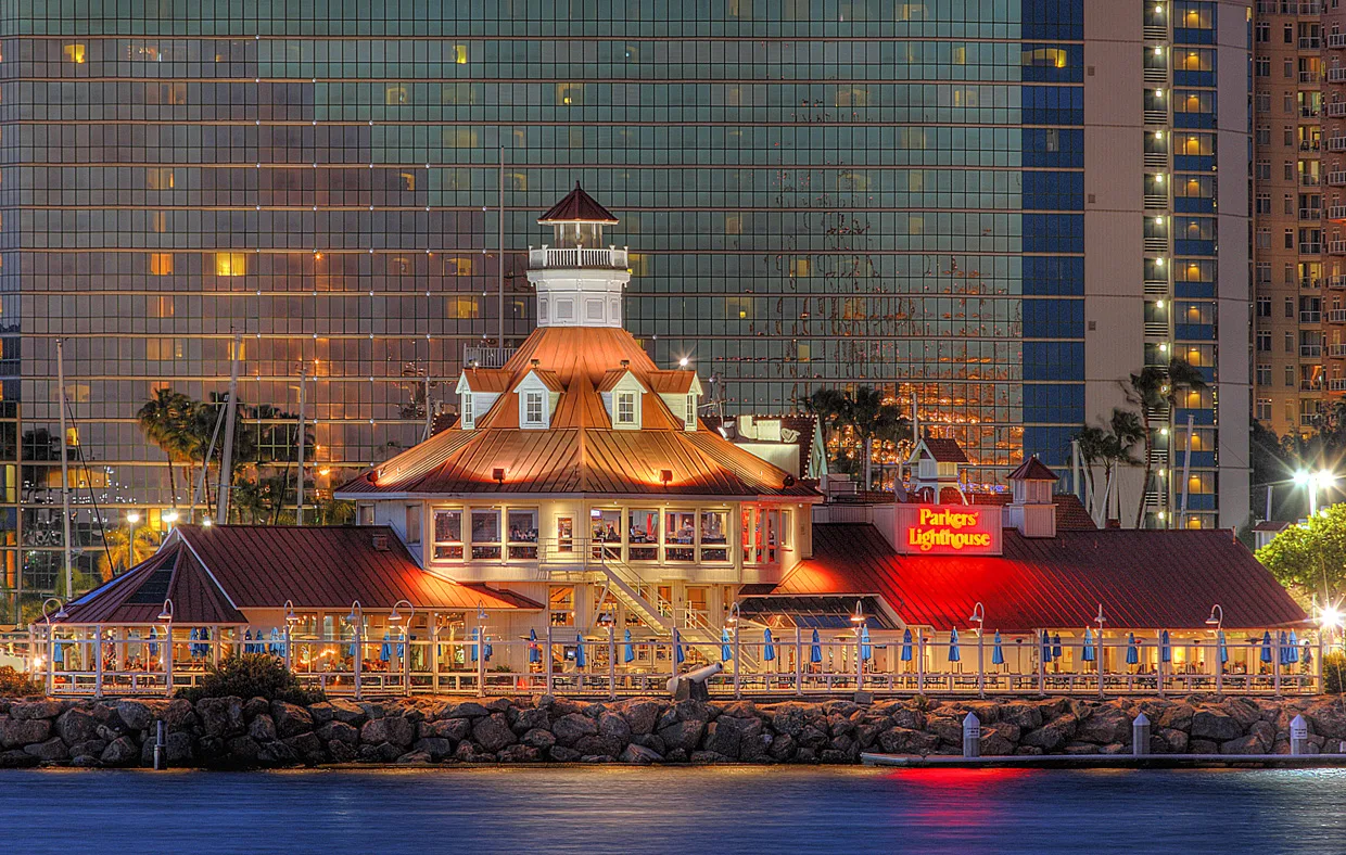 Queensview Steakhouse — photo 26