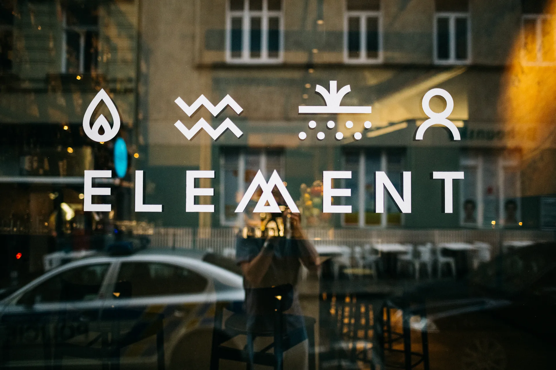 Element — photo 18