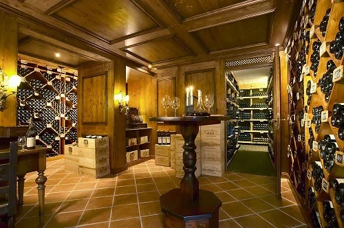 Colombi Restaurant Zirbelstube — photo 11