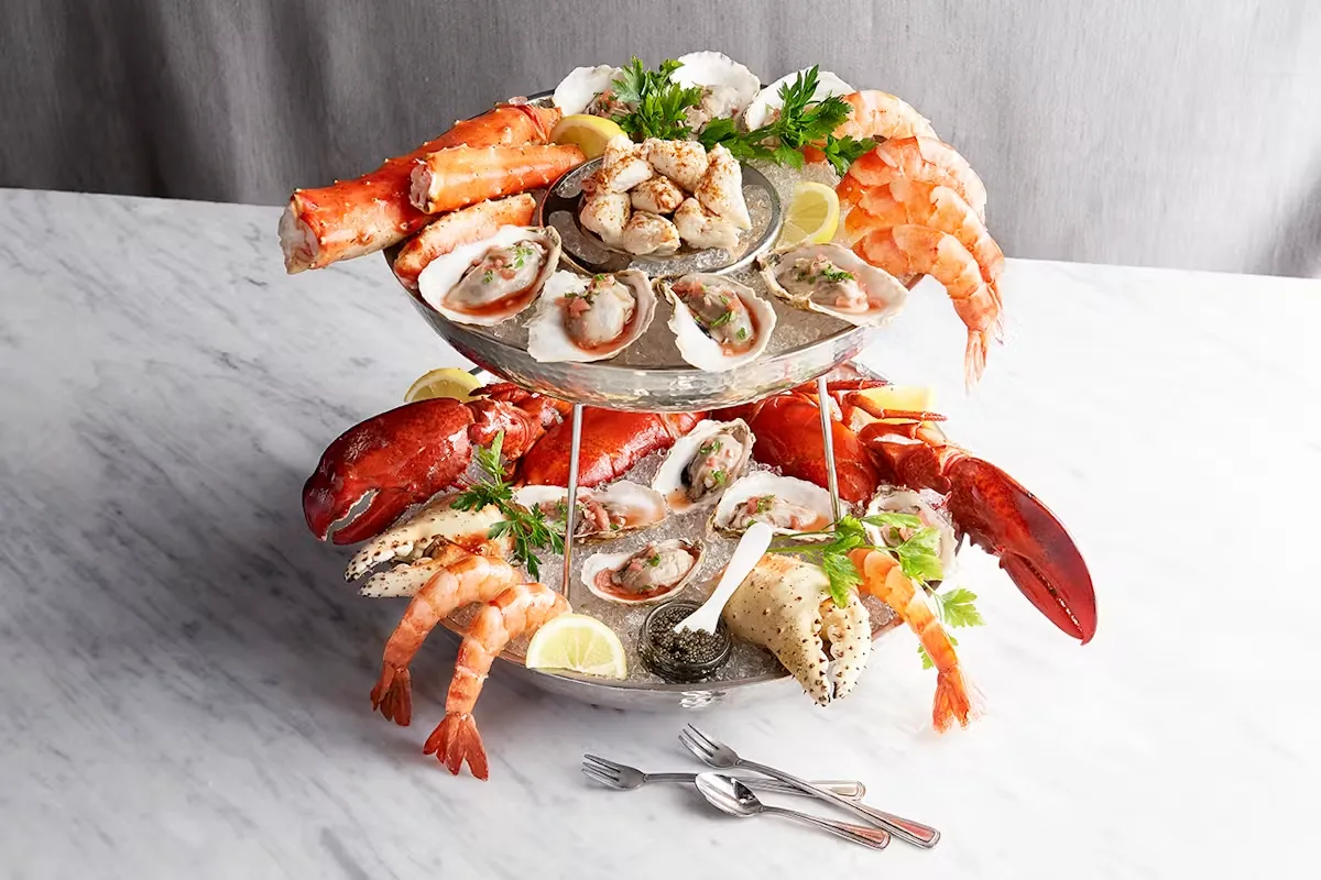 The Oceanaire Seafood Room — photo 8