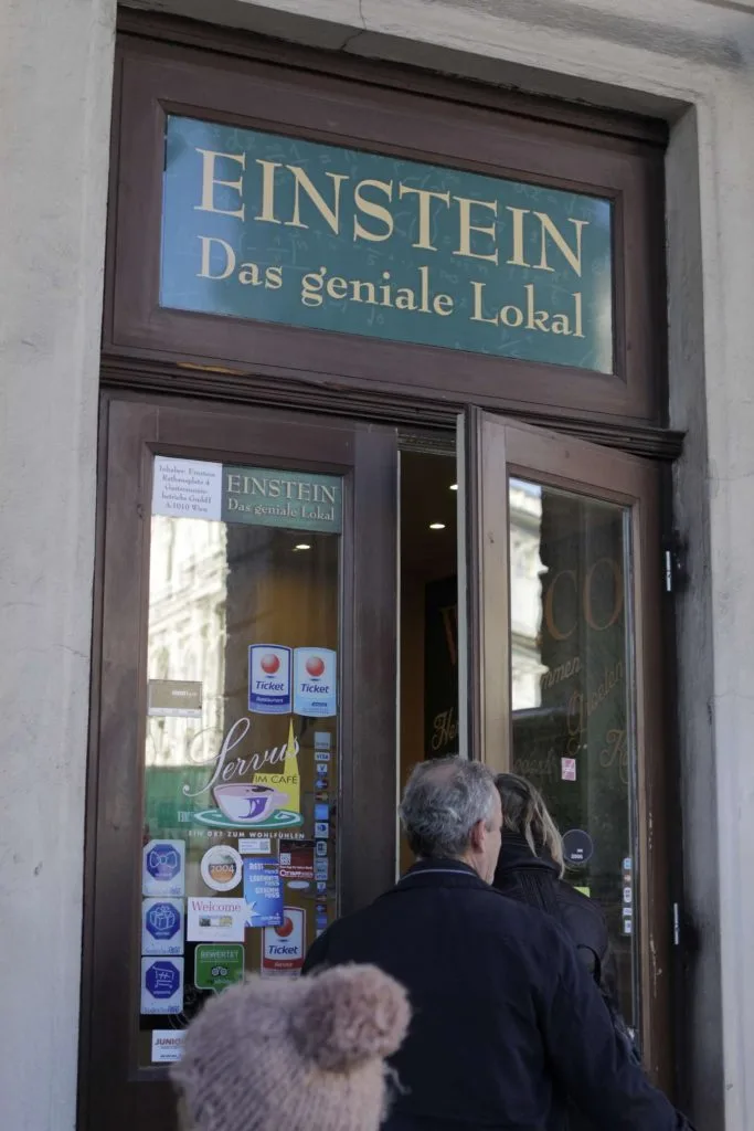 Restaurant Einstein — photo 23