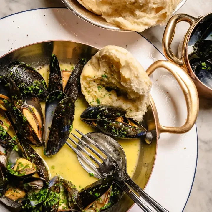 Bentley’s Oyster Bar & Grill — photo 8