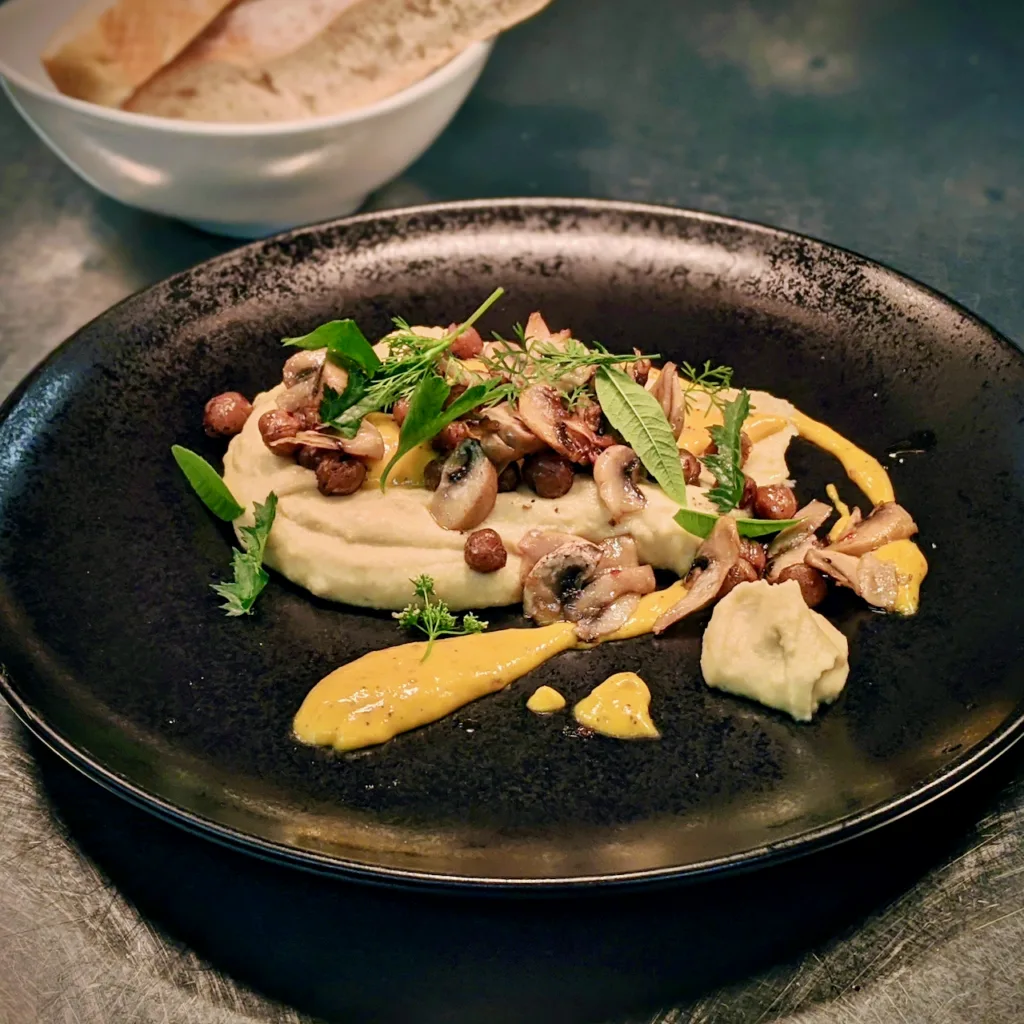 Löwen — food