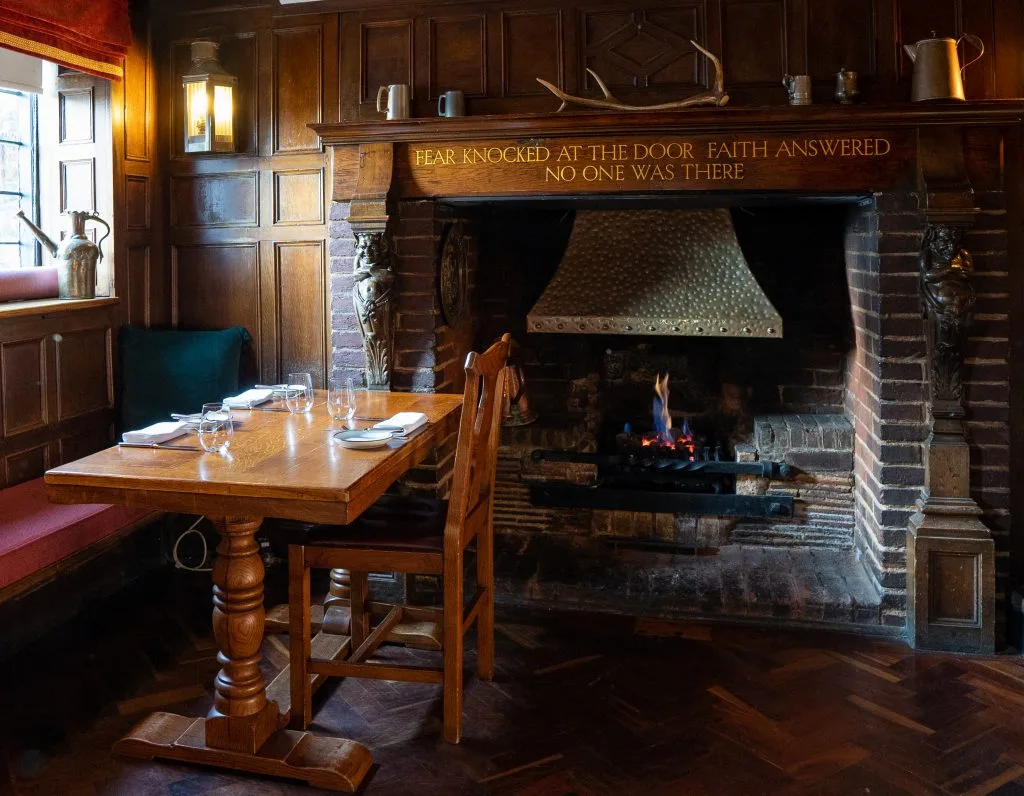 The Hinds Head — photo 9