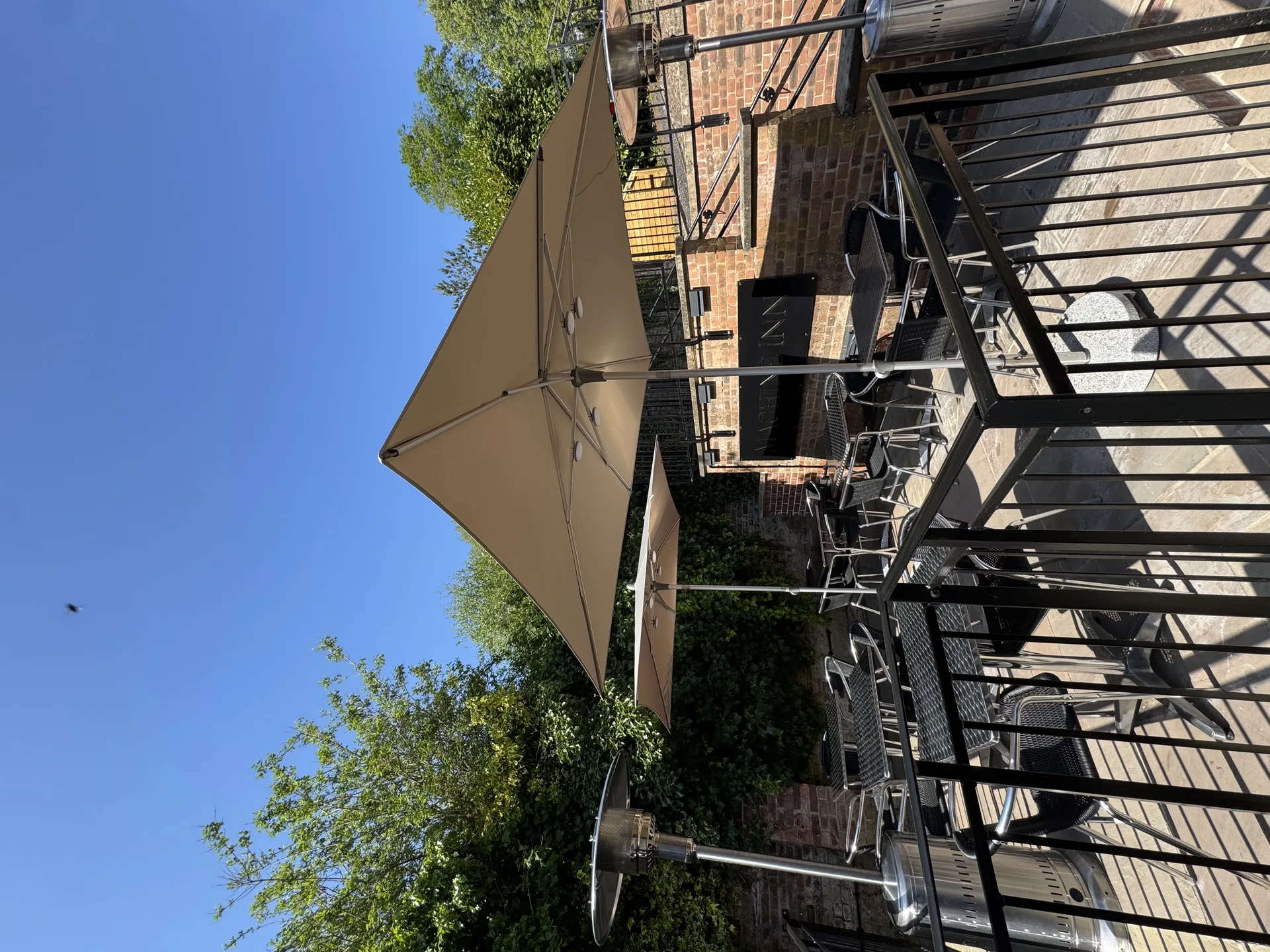 Machine Inn — photo 9