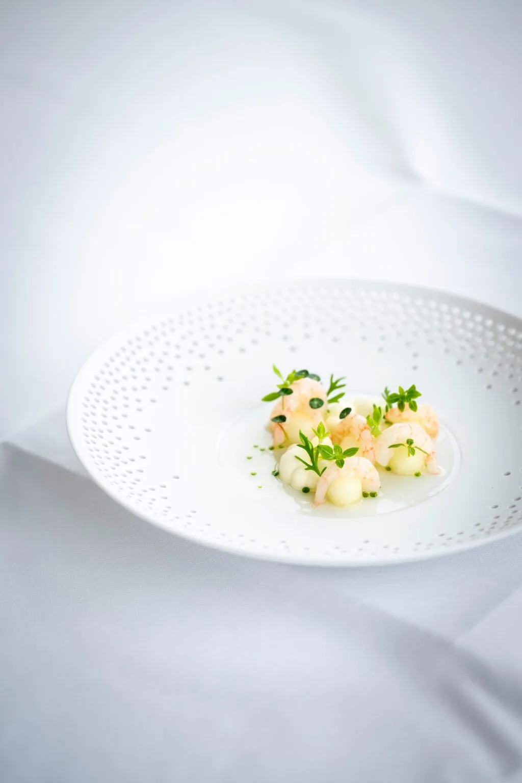 HAUT — food