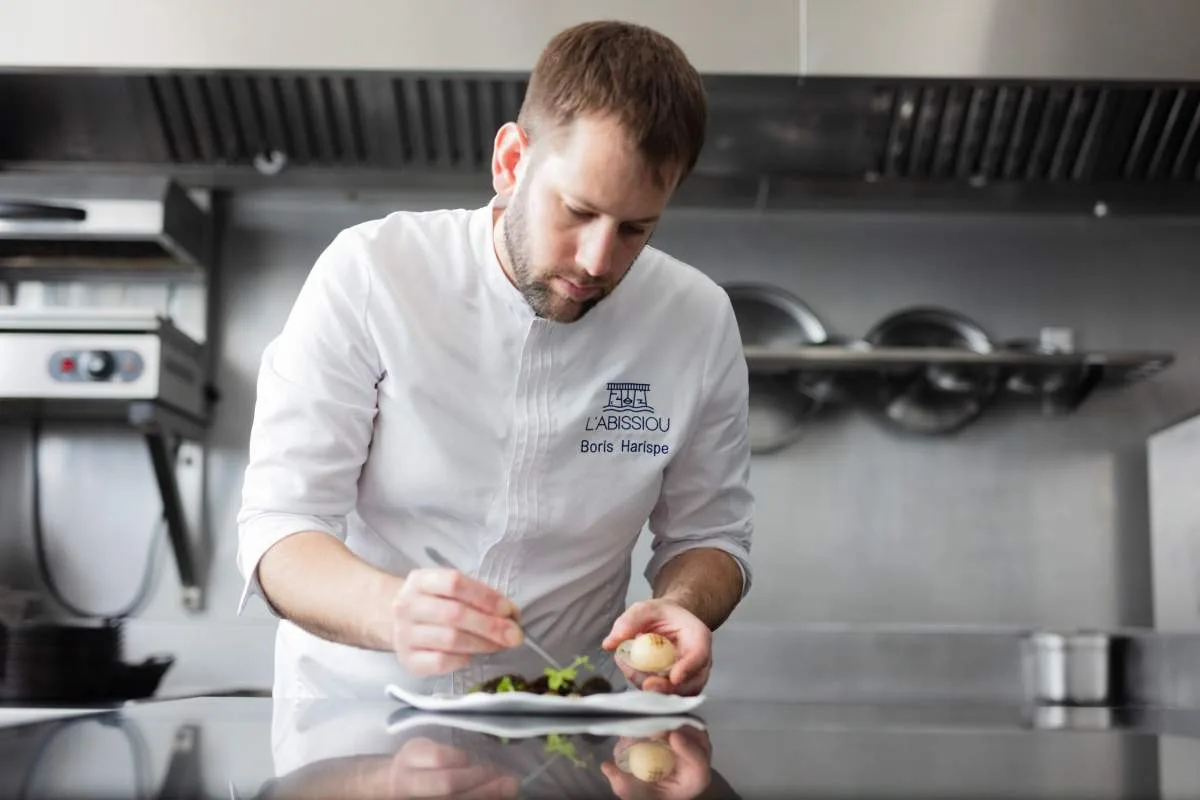 L'Abissiou — kitchen