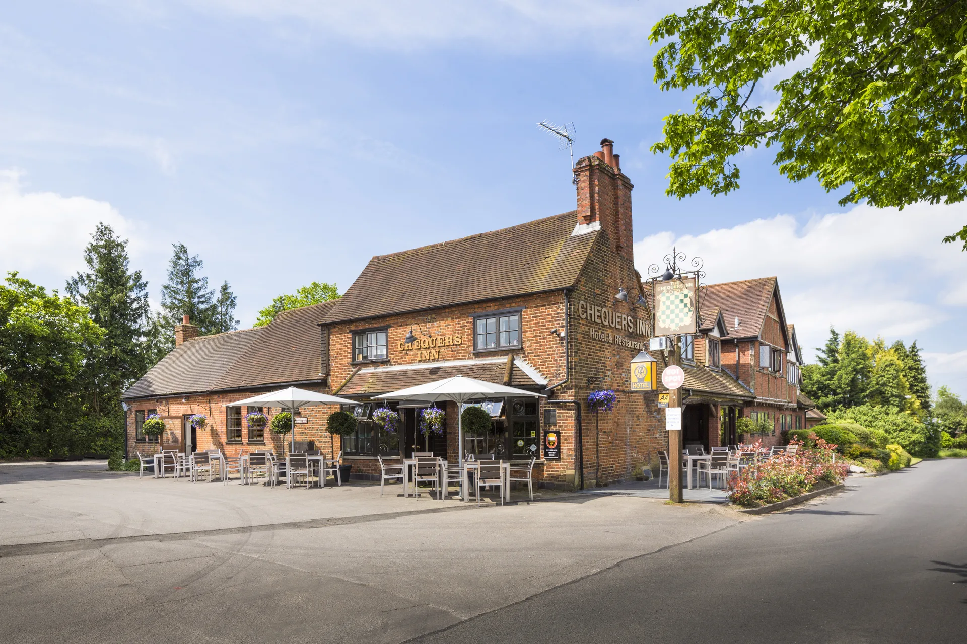 Chequers Inn — photo 32