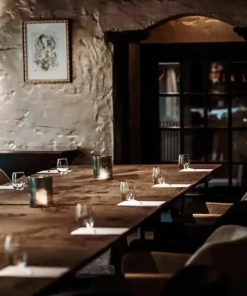 HFSLG Bar & Bistro — photo 17