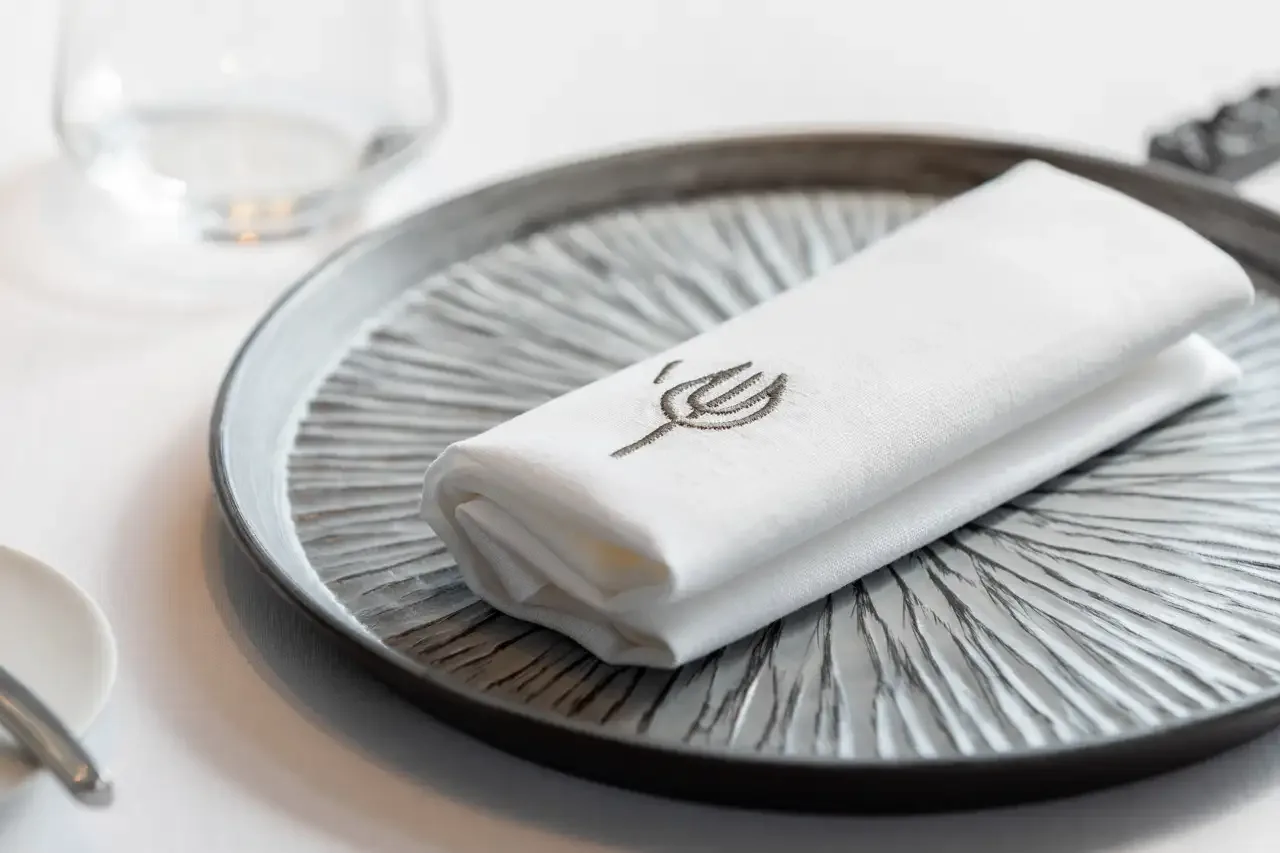 Haydée by Víctor Suárez — food