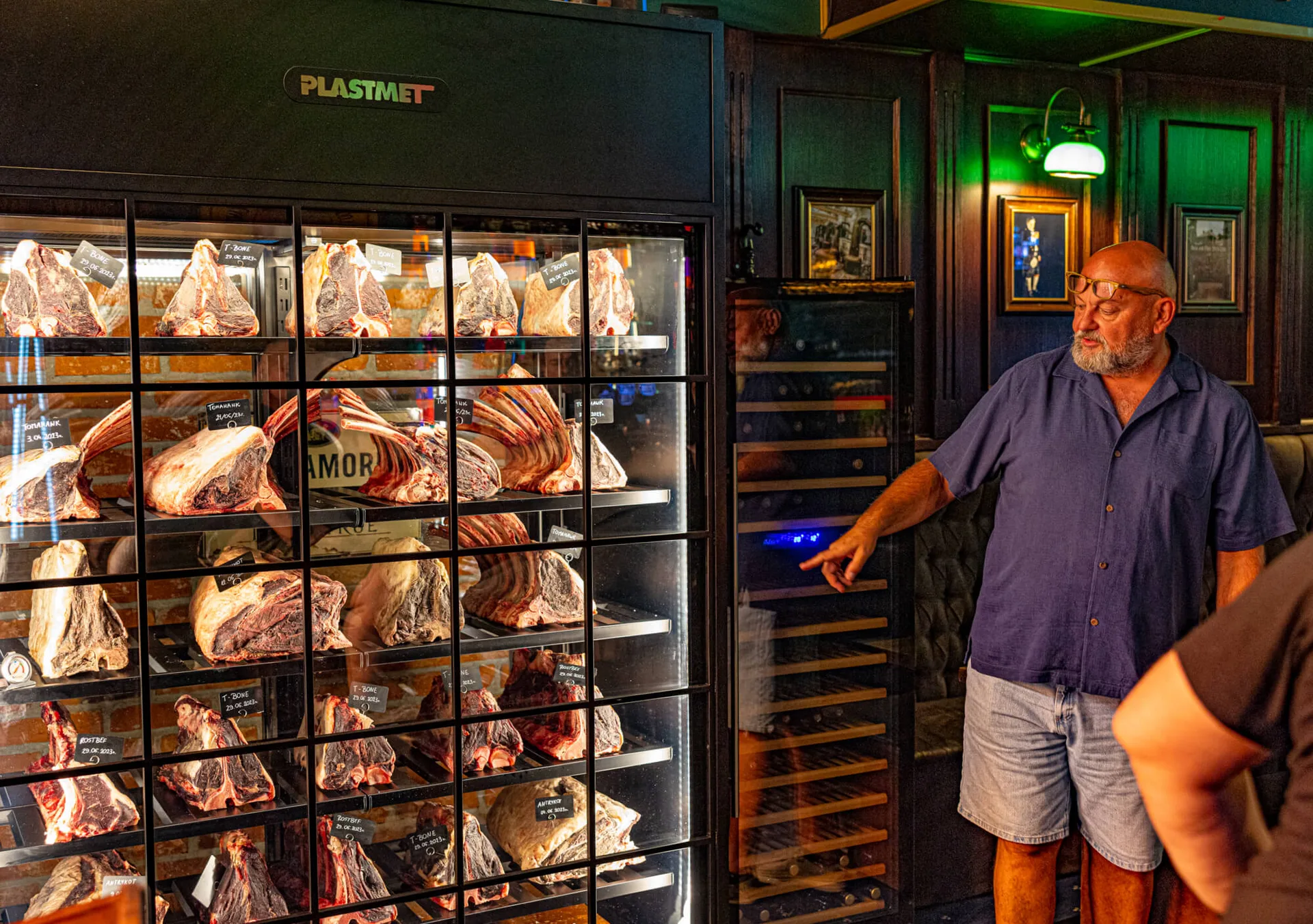 Galway Irish Pub & Steakhouse — photo 18