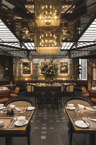 Mott 32 — photo 11