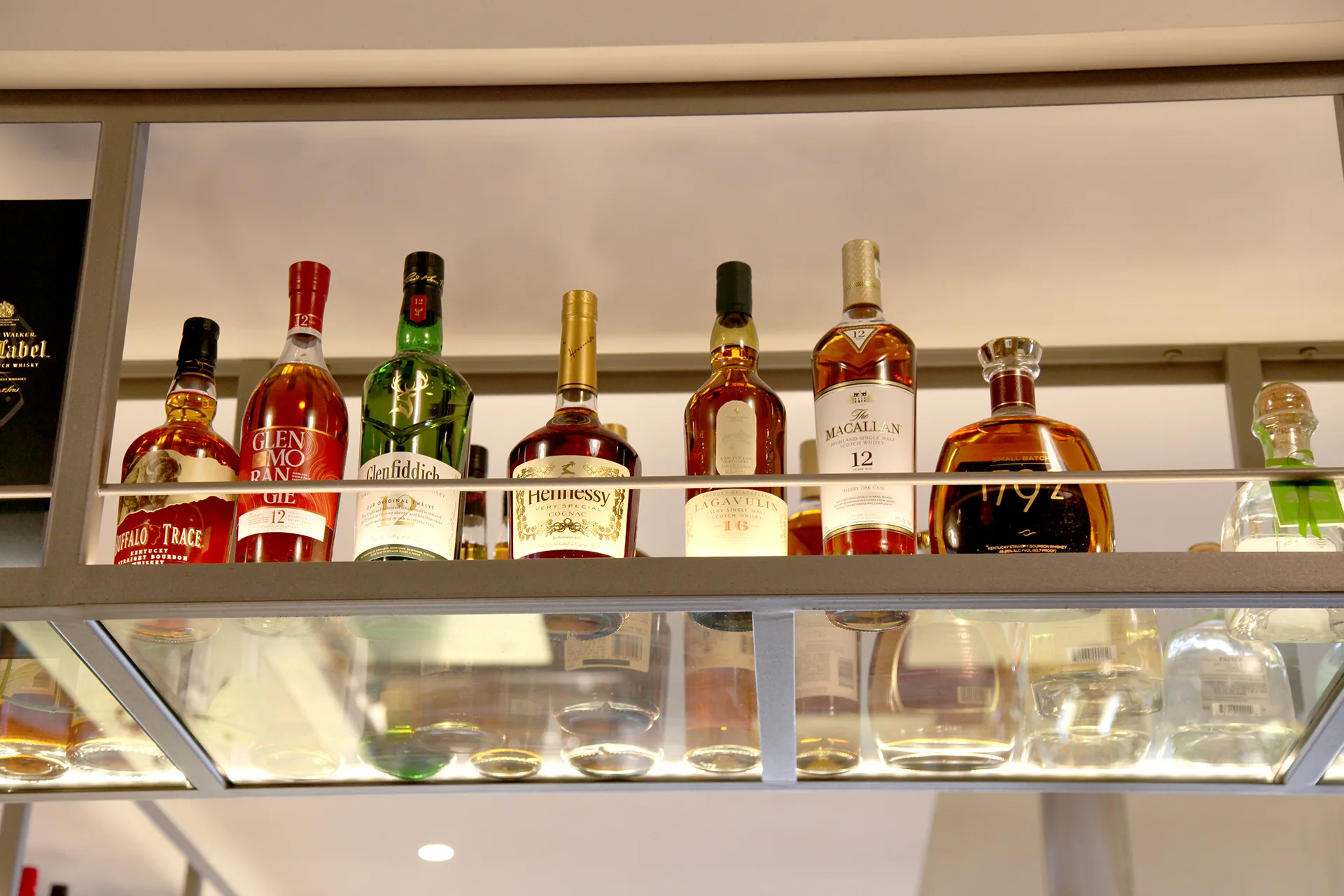 Matunuck Oyster Bar — photo 98