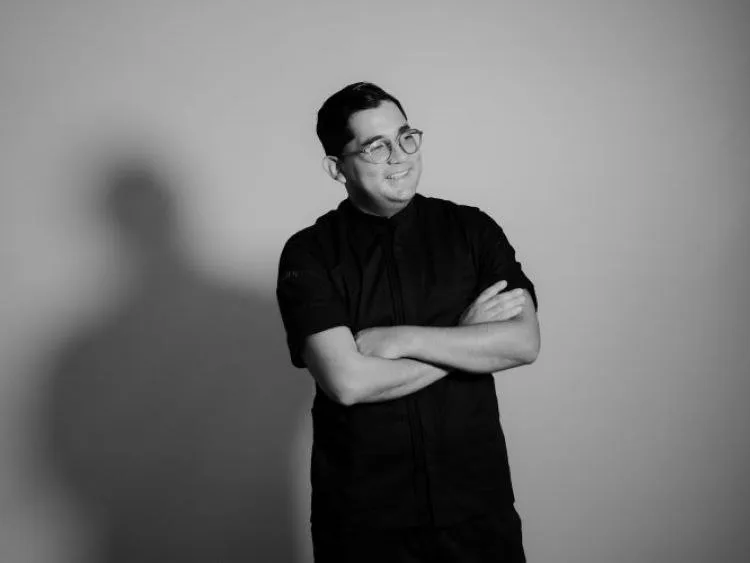 Humo — kitchen
