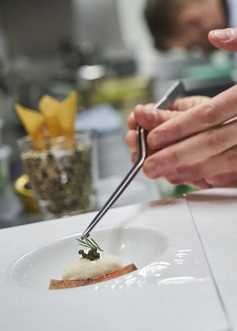 Bistro — kitchen