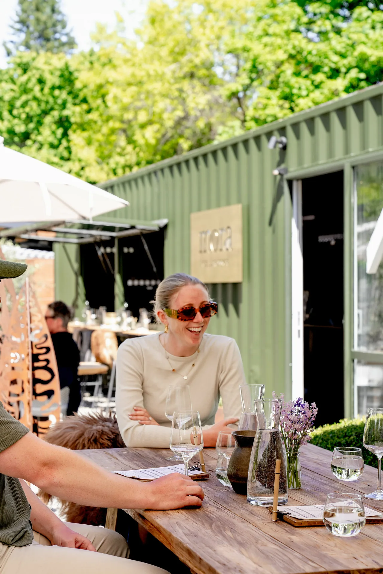 Mora Wines & Artisan Kitchen — atmosphere