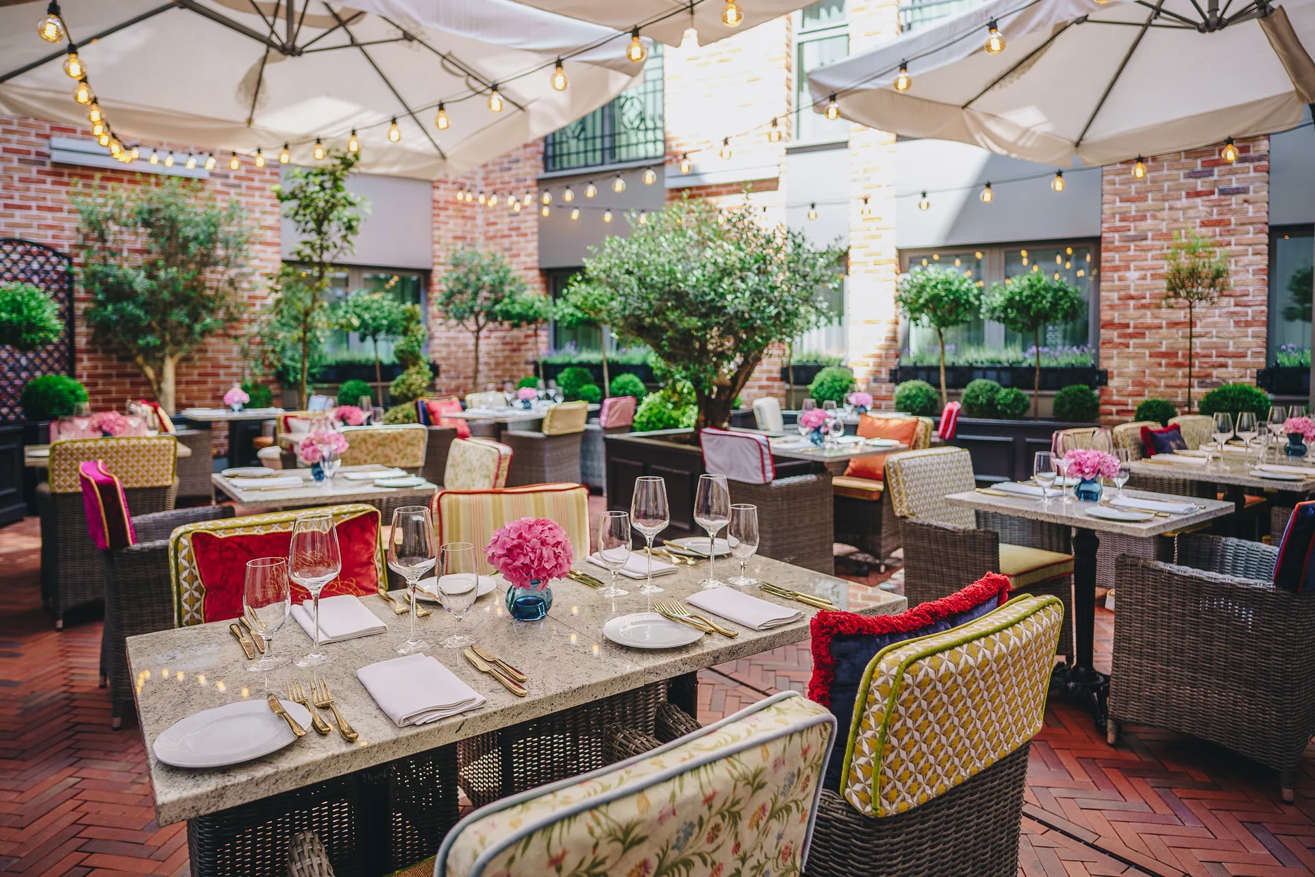 Gavi Restaurant — photo 4