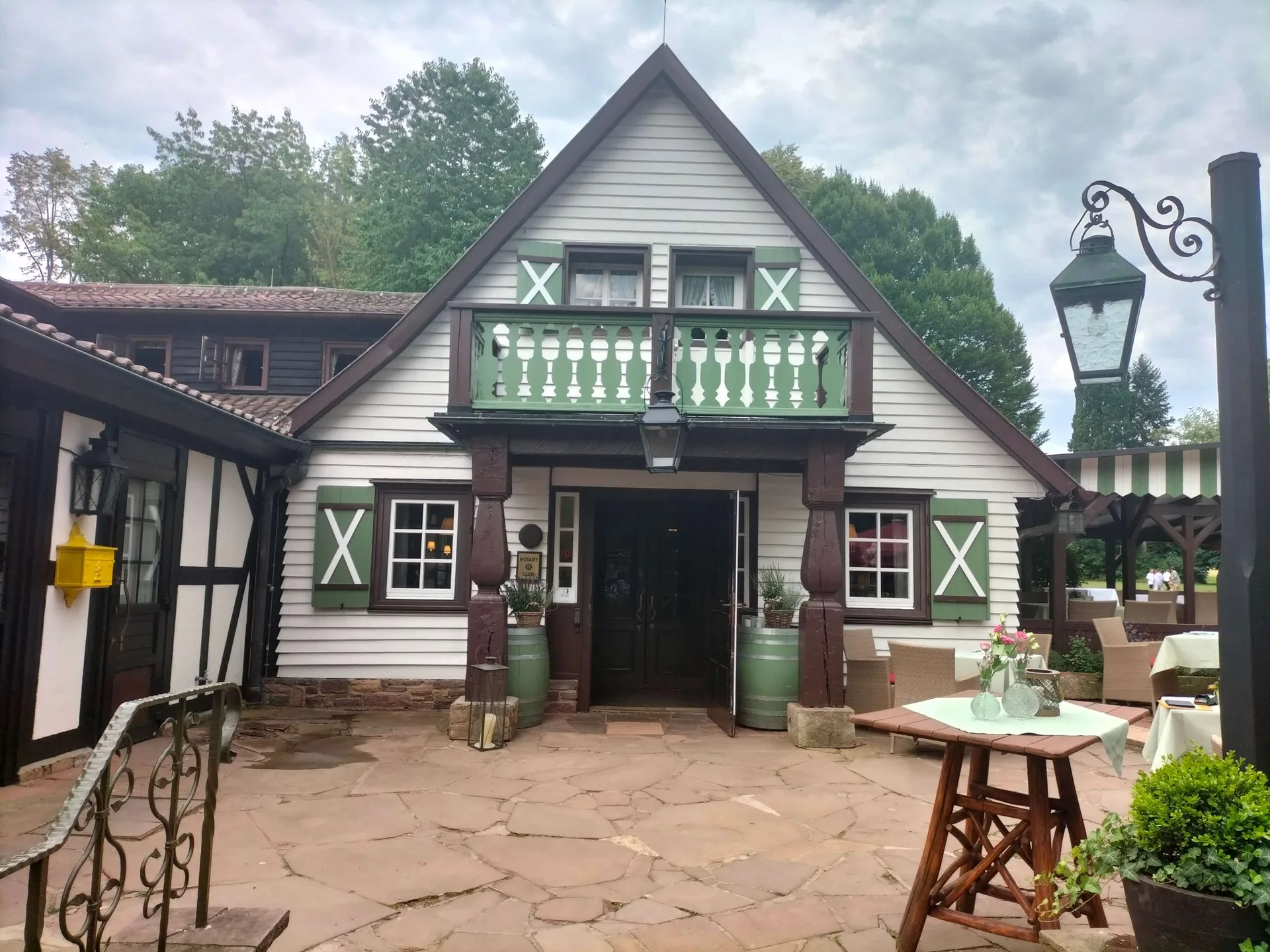 Gutsschänke Neuhof, Frankfurt am Main