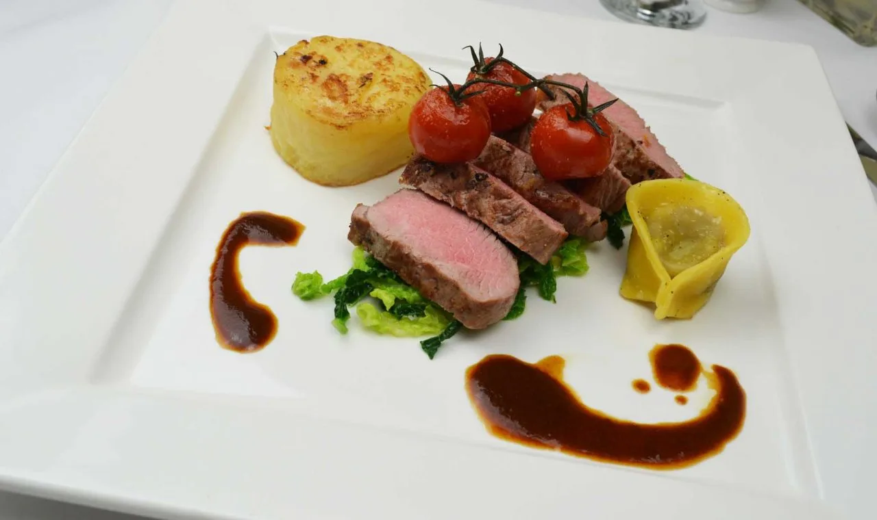 Bedford Hotel — food