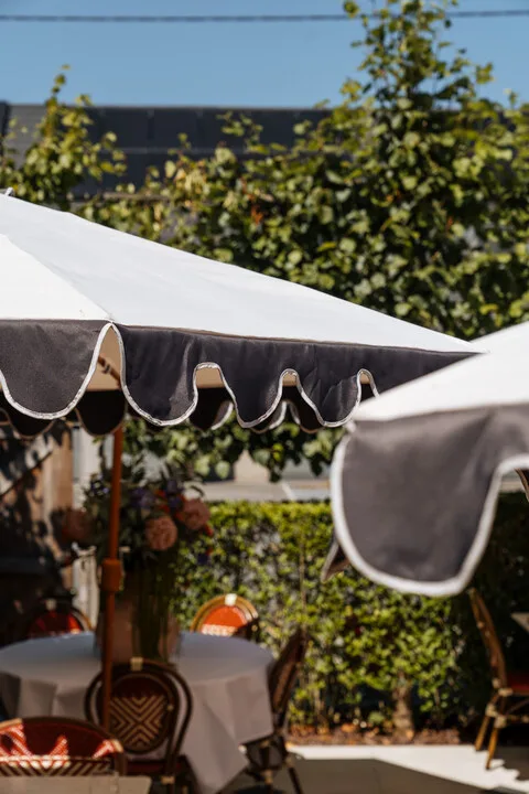 Bistro MaReine — atmosphere