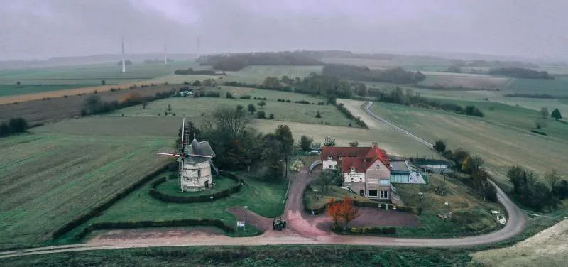 Le Saltimbanque - Auberge du Moulin — photo 22