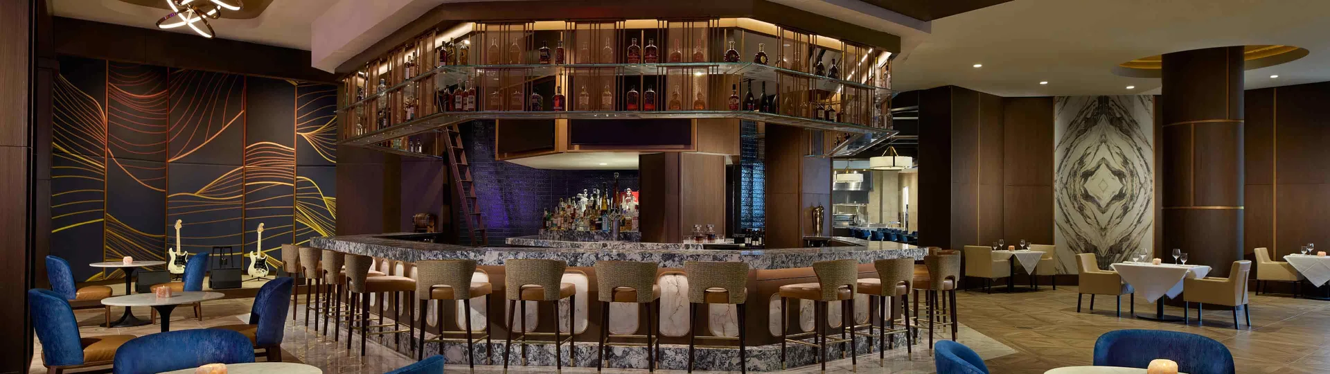 Council Oak Steaks & Seafood — atmosphere
