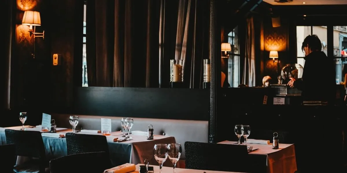 Reserved Restaurant — atmosphere