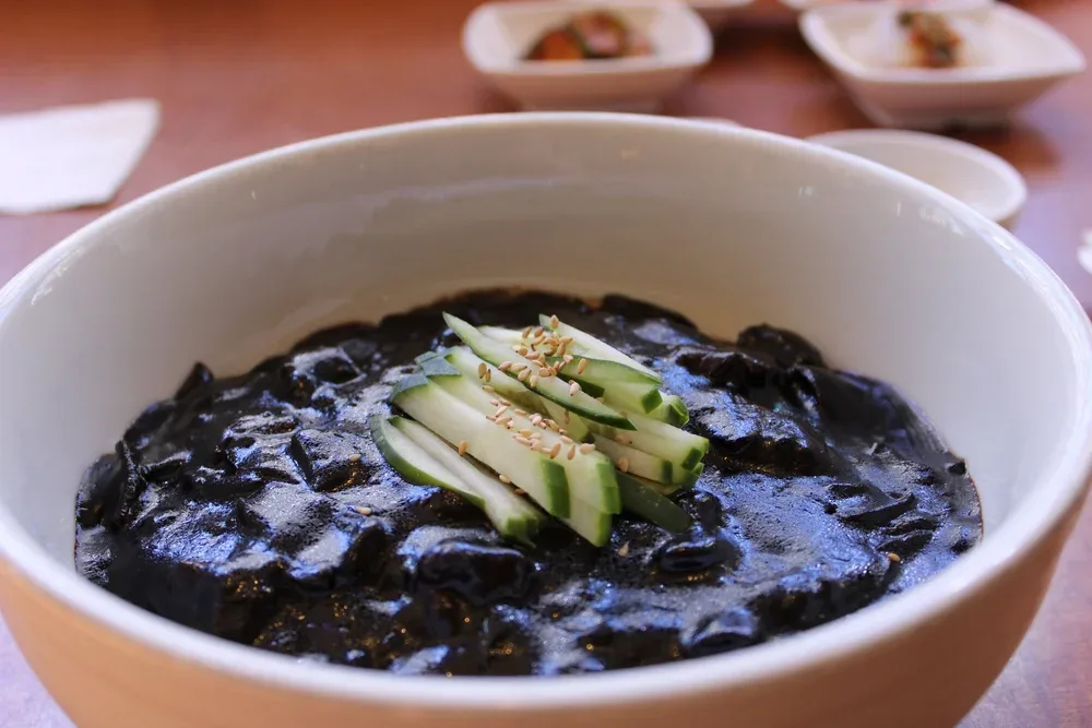 Han Il Kwan — photo 6