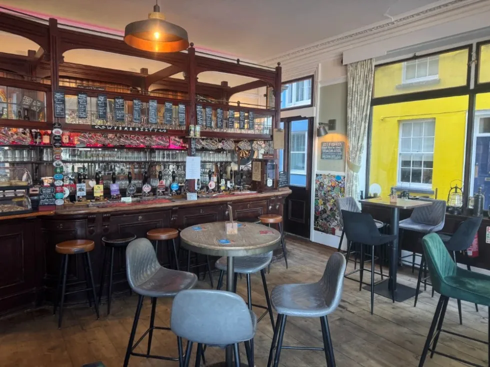 The Red Lion Food and Rooms — photo 14