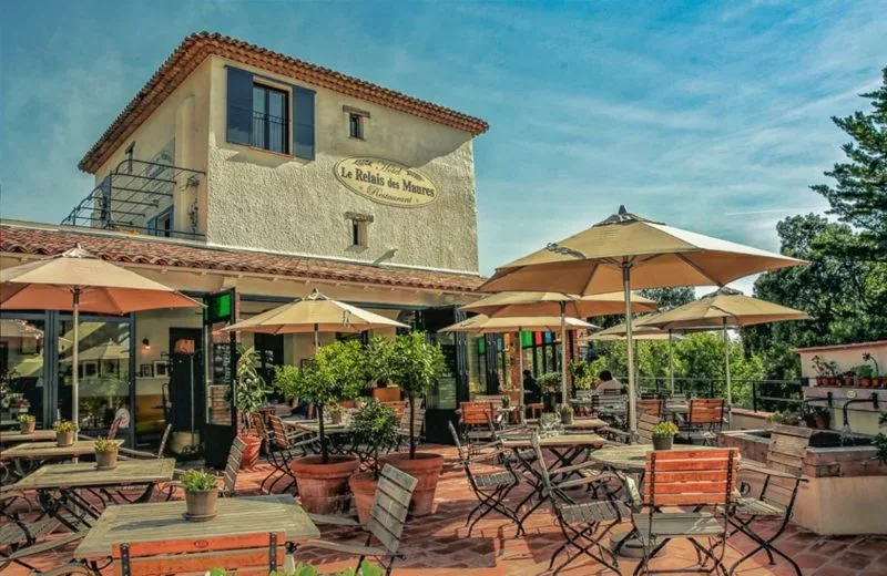 Le Relais des Maures — photo 16