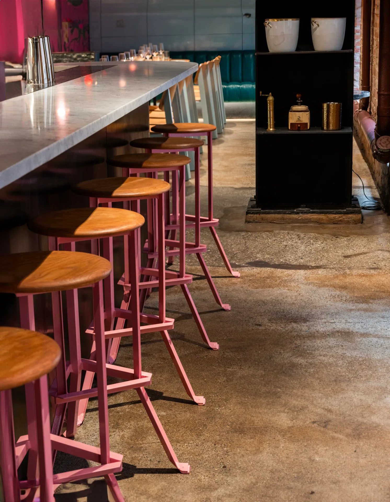 Liholiho Yacht Club — atmosphere